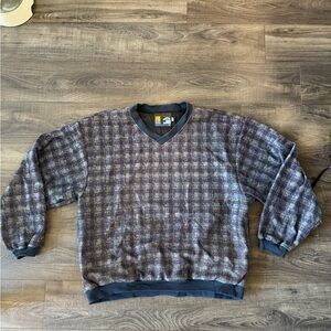 Men's V-Neck Plaid Sweater - Black and Gray